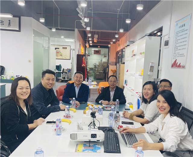 深圳科技信息发展协会走访会员单位博耀科技集团