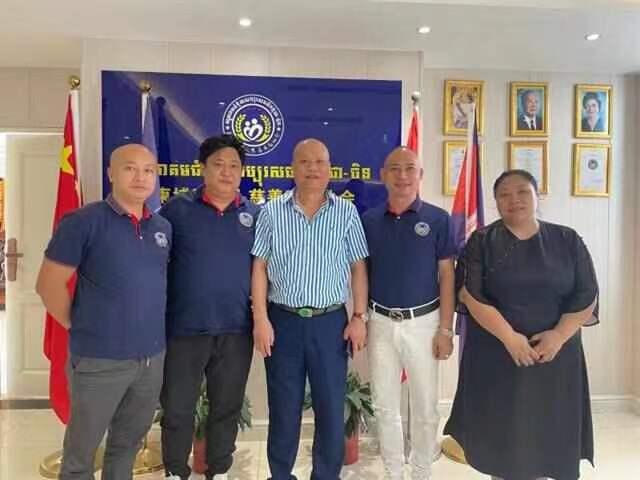 柬埔寨华人慈善互助协会2023-2024年度“跨年感恩慈善晚会”隆重举行