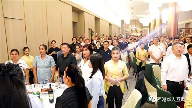 柬埔寨华人慈善互助协会2023-2024年度“跨年感恩慈善晚会”隆重举行